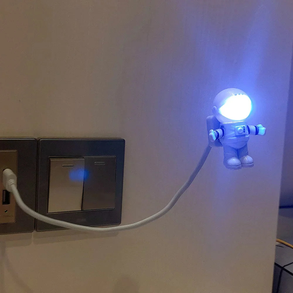 Przenośna lampka LED USB, astronauta, do czytania i biurka Mój sklep